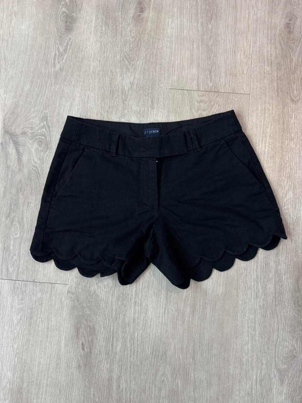 J.Crew Black Linen Cotton Scalloped Hem Shorts Women's Size 2